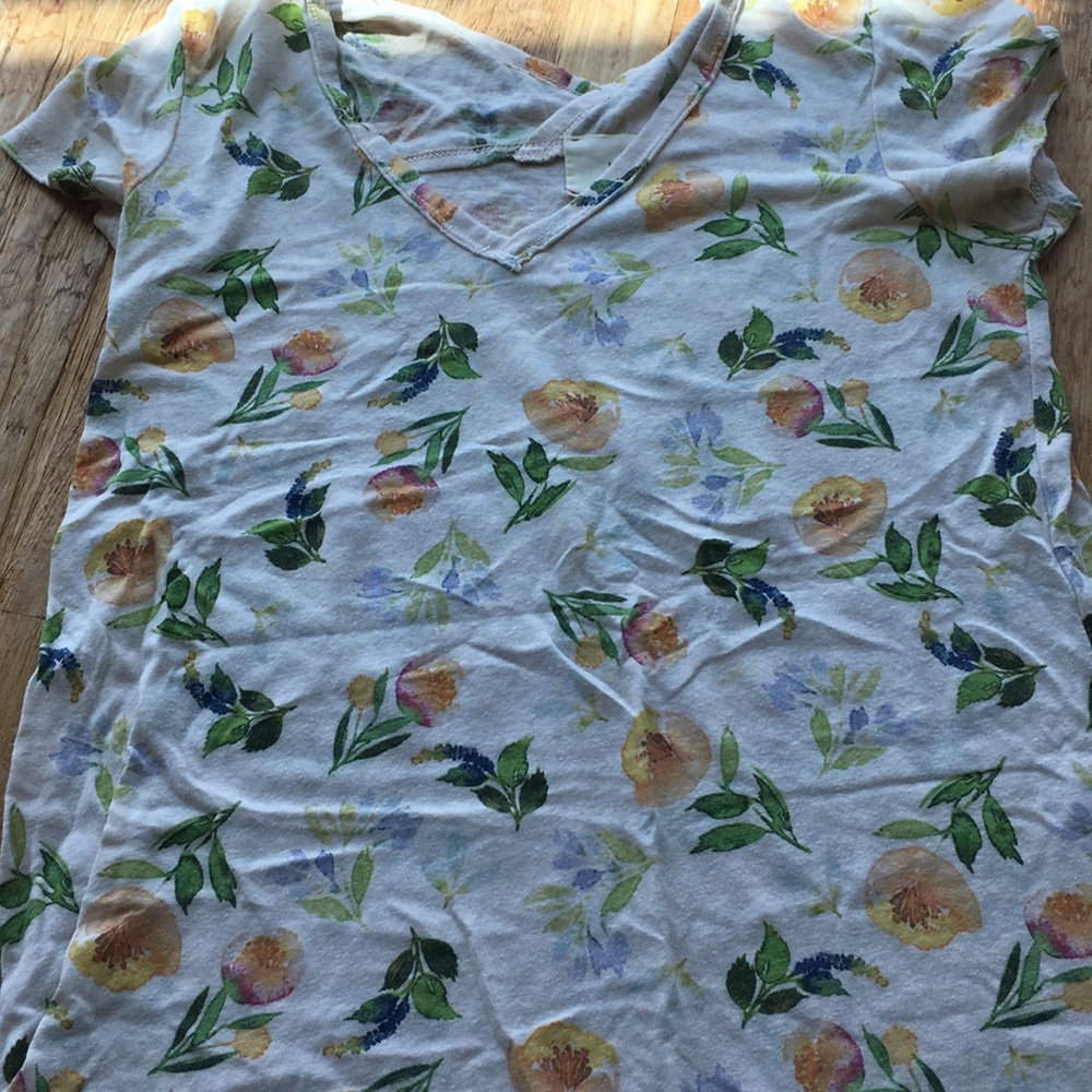Anthropologie floral tee
